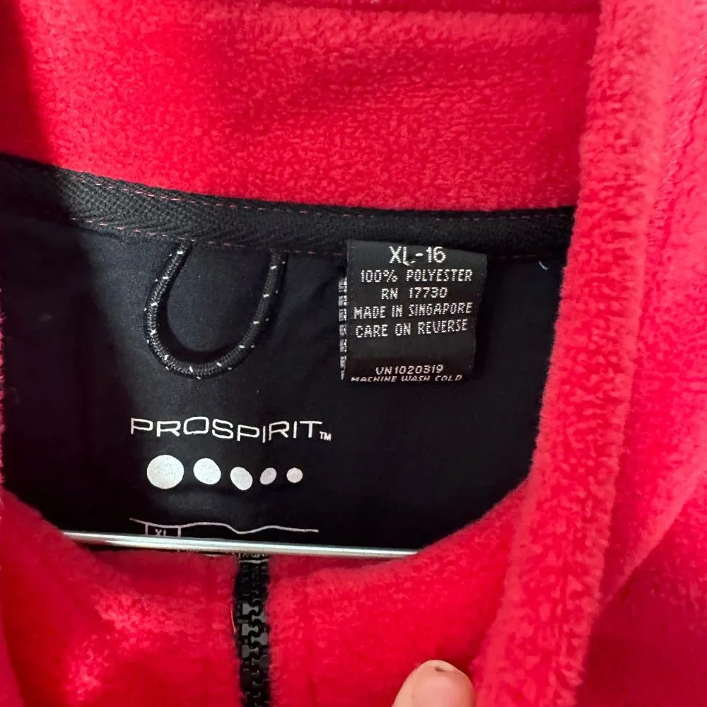 EUC Young Uni Sex Fleece Jacket Prospirit  Red Jacket XL 26 Kids Boy Girl EO - Picture 2 of 3